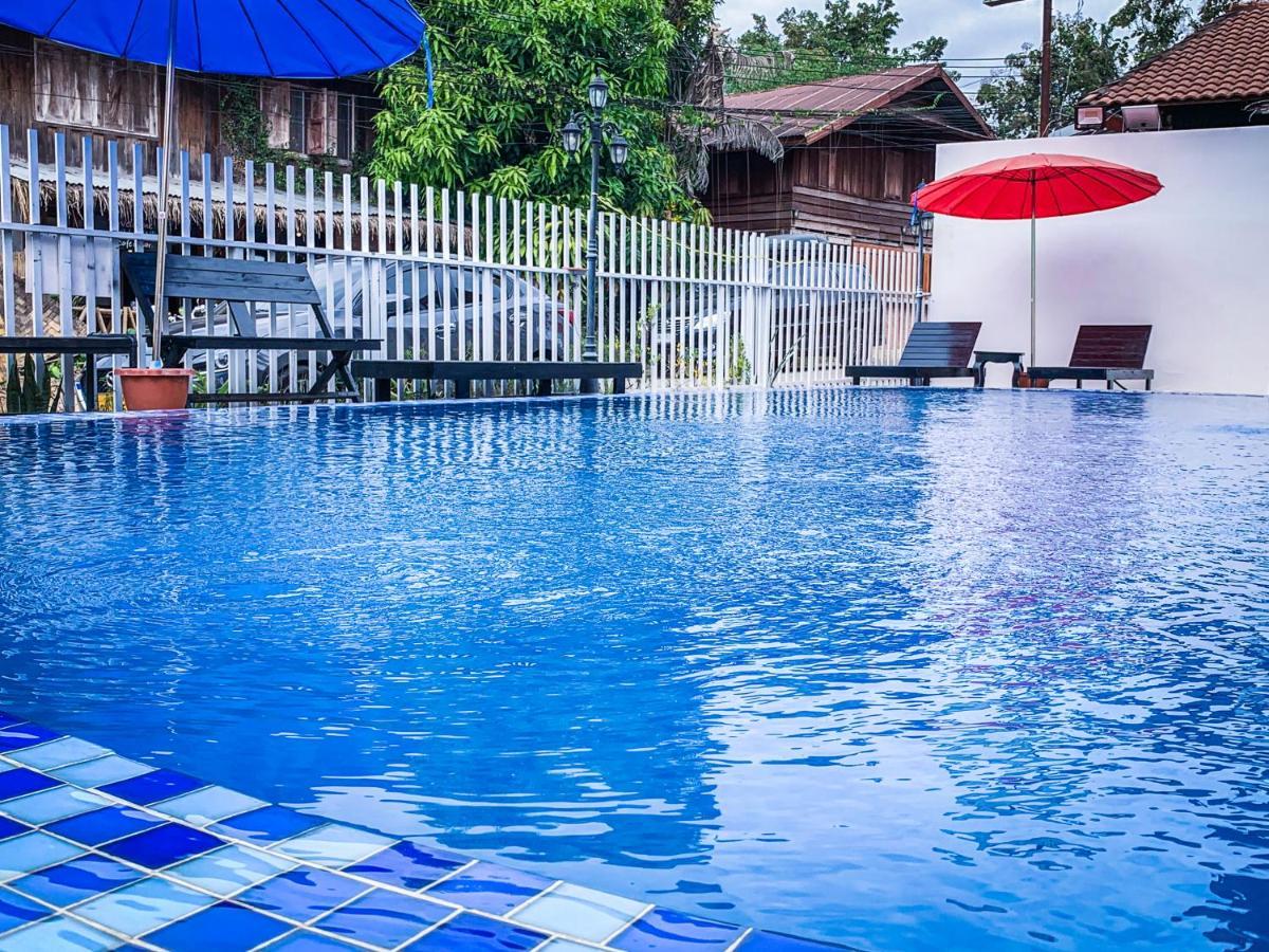 ואנג ויינג Bountang Mountain View Riverside Hotel מראה חיצוני תמונה