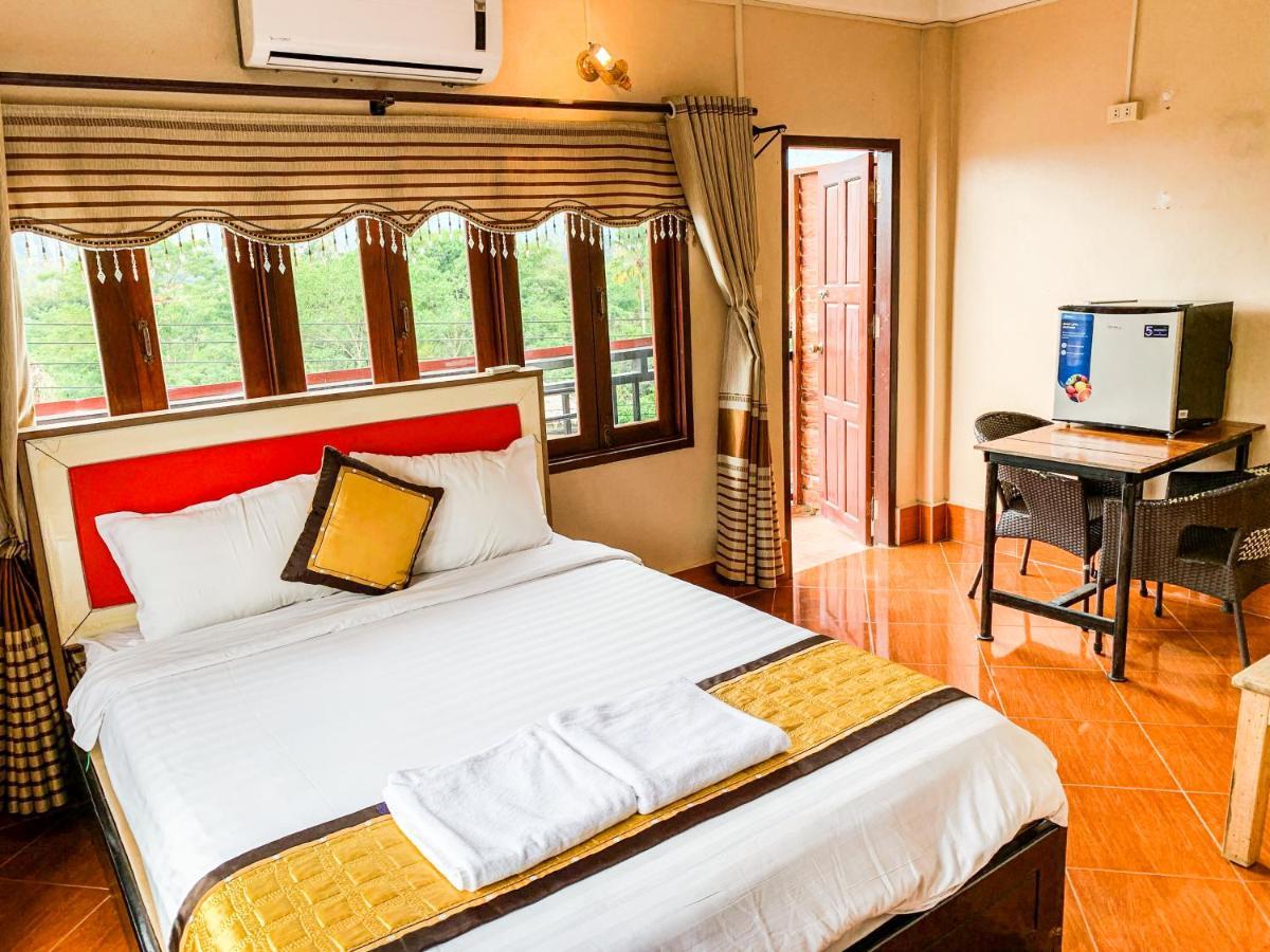 ואנג ויינג Bountang Mountain View Riverside Hotel מראה חיצוני תמונה